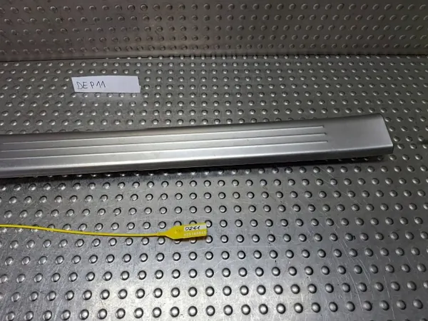 OEM S25165946 Bakre höger tröskellist Bentley Continental image 3