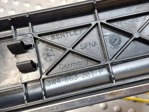 OEM S25165946 Bakre höger tröskellist Bentley Continental image 6
