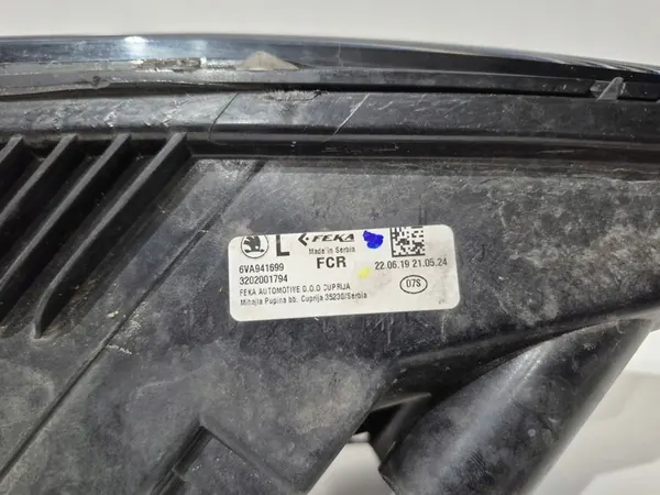 Halógeno Esquerdo Skoda Fabia IV 6VA941699 image 9