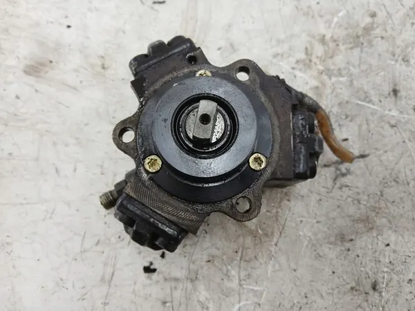 BOMBA DE INYECCIÓN MERCEDES W168 1.7D A6680700301 image 2