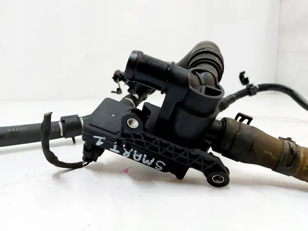 Válvula termostática OEM 6608038238 e condutas image 3