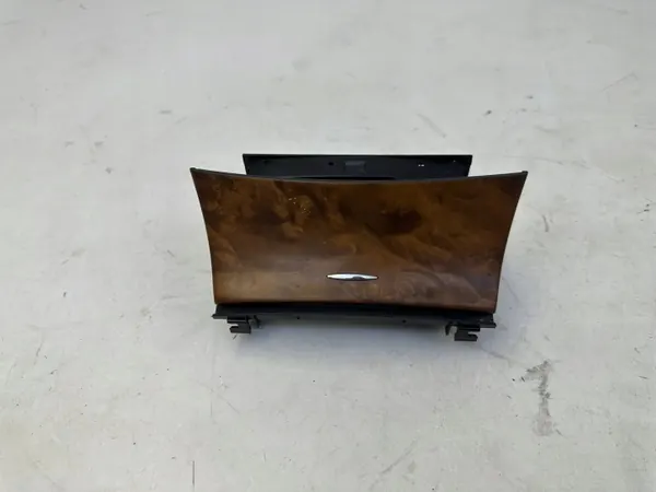 Cenicero compartimento delantero OEM MXX2269 para Chrysler 300C image 2
