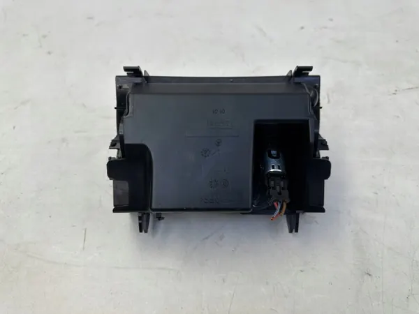 Cenicero compartimento delantero OEM MXX2269 para Chrysler 300C image 3