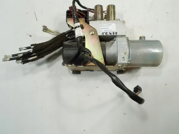 Bomba teto OEM 7700848429 e relés Renault Megane I Cabrio image 2