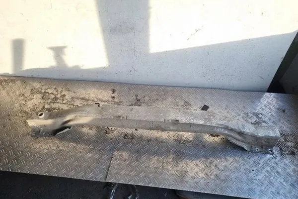 Viga de para-choque traseiro OPEL ASTRA H FURGON 13125147 image 3