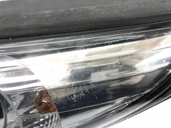 Hyundai ix35 2011 Faros delanteros image 6