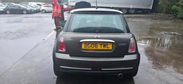Kofferraumleiste Mini Cooper OEM 51137074020 Gebraucht image 6