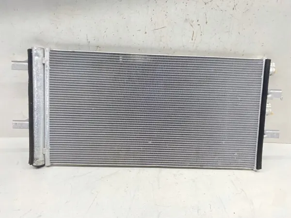 Condenseur AC OEM 9271205 pour Mini Cooper F54/F60 image 4