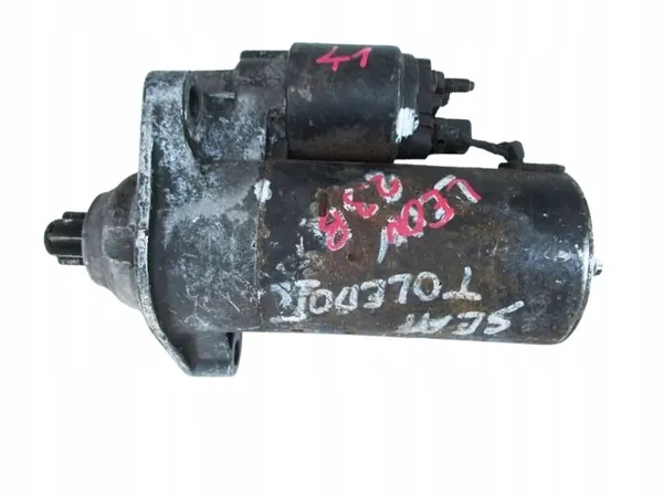 Motor de arranque SEAT LEON I TOLEDO II 2.3 6-Velocidades 02A911024E image 2