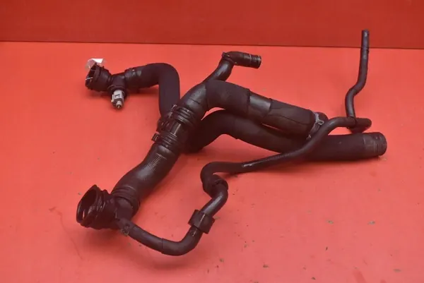 Wasserschlauch 1K0121049CG VW Golf 6 1.4 TSI image 4