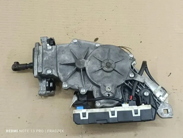 Mercedes W212 E-klass bakluckmotor OEM A2128203542 image 6