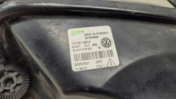 Volkswagen Multivan T6 Farol Dianteiro Direito 7LA941662A image 8