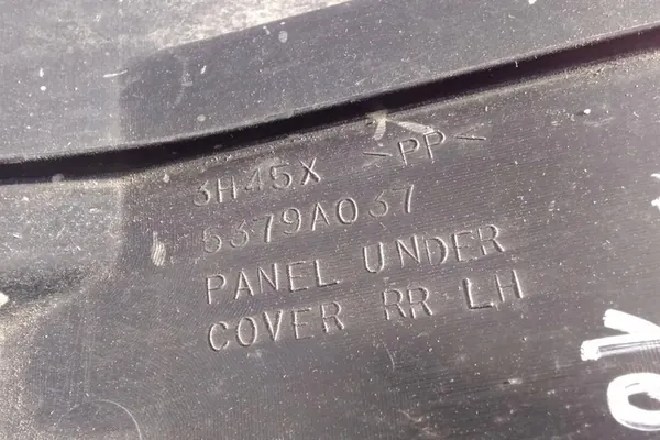 Underbody Shield MITSUBISHI OUTLANDER II 5379A037 image 2