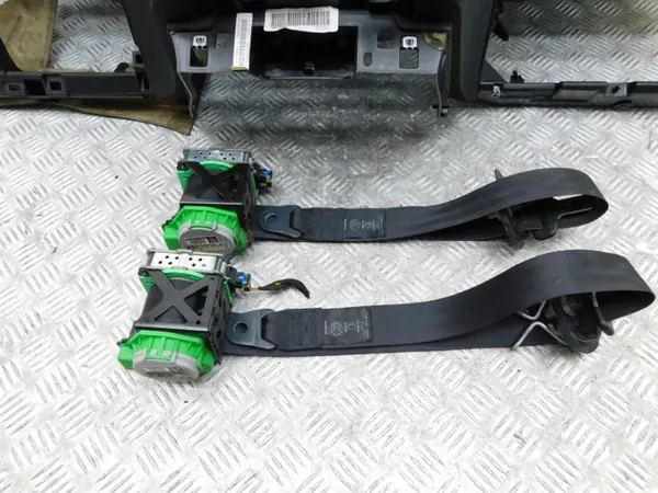 Tableau de bord OEM 2 Airbags & Ceintures - Citroen C4 II image 4