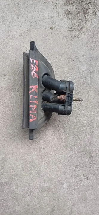 Biela corta BMW OE OEM 83906972 para E36 usado image 2