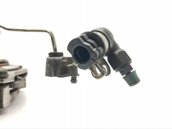 Bomba de embrague Porsche OEM 229405 - Usado image 6
