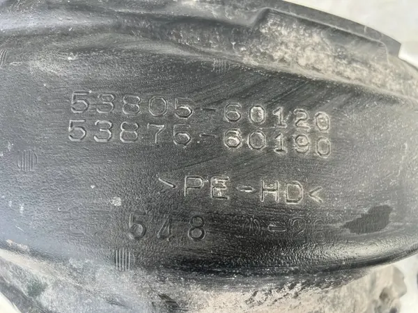 Right Fender Toyota Land Cruiser Prado 2018 image 2