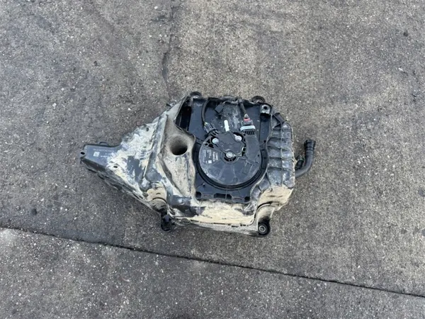 Bomba tanque AdBlue OEM KK31-5J228-AB para Ford Custom image 4