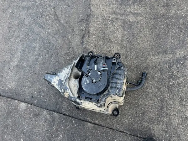 Bomba tanque AdBlue OEM KK31-5J228-AB para Ford Custom image 5
