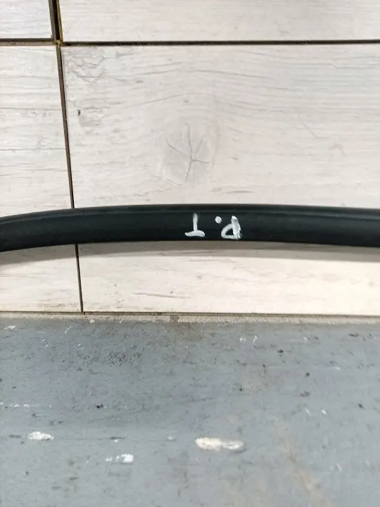 USZCZELKA Türdichtung hinten rechts für Dodge Durango image 3