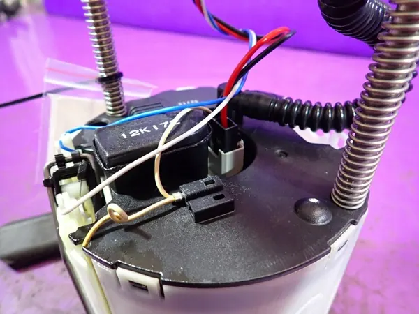 POLTTOAINEPUMPPU CHEVROLET AVEO III T300 11-20 1.2 13575964 image 3