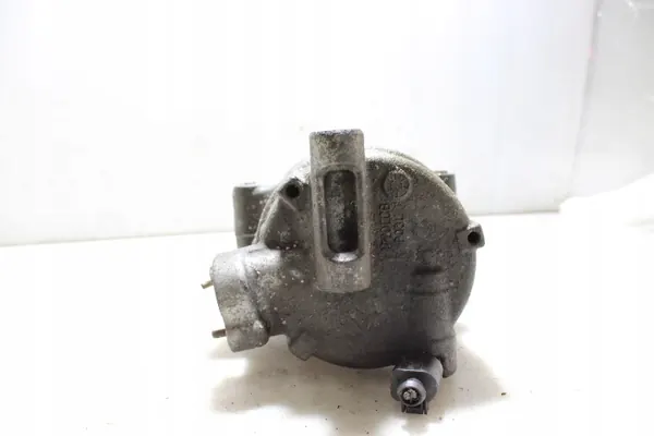 Ilmastointikompressori Skoda Rapid II 1.6TDI OEM image 4