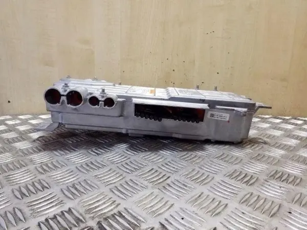 Inversor Tesla OEM 105969800A para Model S 2016 image 4