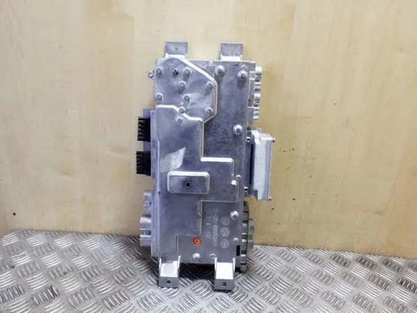 Inversor Tesla OEM 105969800A para Model S 2016 image 5