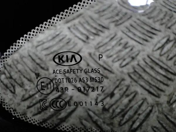 Begagnad Mörk Bak Höger Karossglas OEM 87820-P2200 image 4