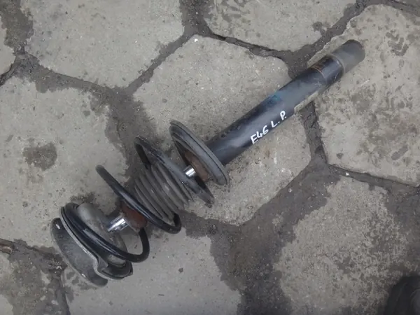 Ammortizzatore anteriore sinistro BMW E46 image 2