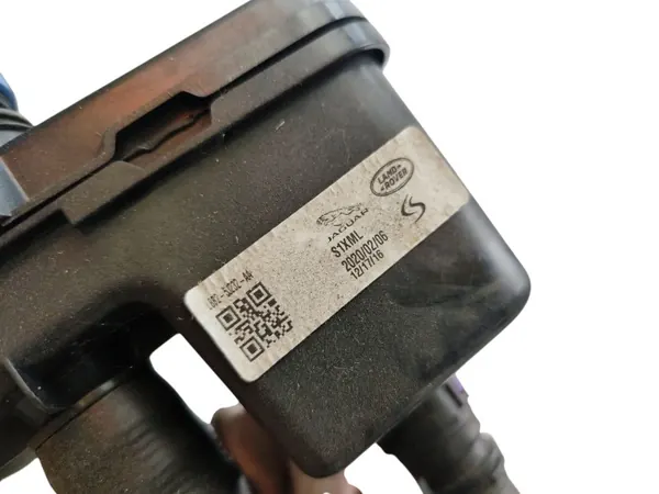 Bouchon de remplissage AdBlue OEM L8B2-5J232 Land Rover image 3