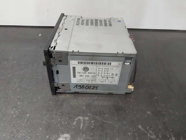 Unidade multimédia VW Golf IV usado OEM 3B7035195 image 5