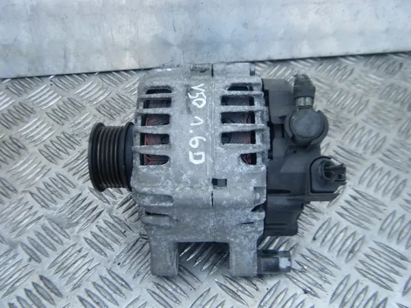 Vaihtovirtageneraattori Ford Focus III MK3 1.6TDCI Volvo C30 OEM image 2