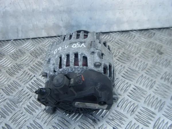 Vaihtovirtageneraattori Ford Focus III MK3 1.6TDCI Volvo C30 OEM image 3