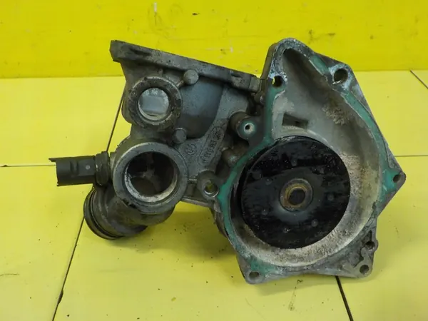 Vattenpump BMW X5 E53 11510393336 image 2