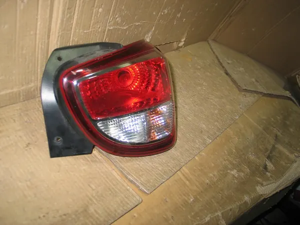 Lámpara Trasera Derecha Hyundai i10 Lift 16- 92402-B9100 image 4