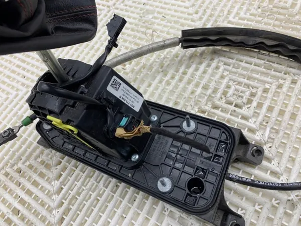 Växelspak OEM 5Q1713025R för Seat Leon III 1.8 image 3