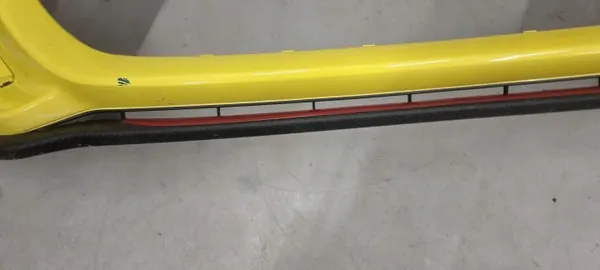 Suzuki Swift MK8 etupuskuri OEM 71711-68R D-C image 8