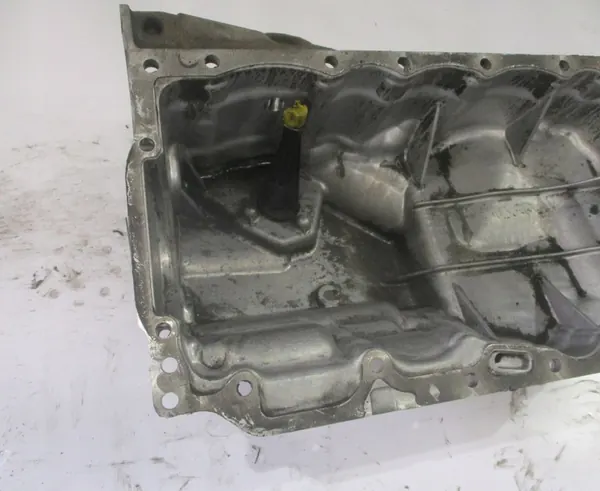 Oljepanna 7812360-02 13992010 BMW 5 2.0D F10 F11 image 10