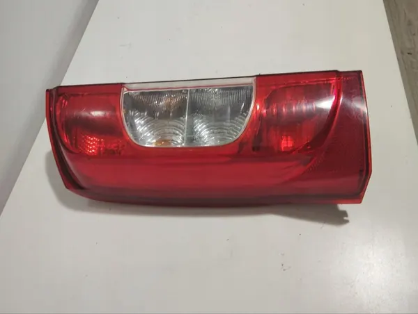 PEUGEOT BIPPER 08- Vänster Baklampa med Baklucka image 2