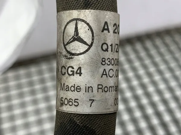 Airco Slang OEM A2048305616 Mercedes X204 2.1 170PK image 4