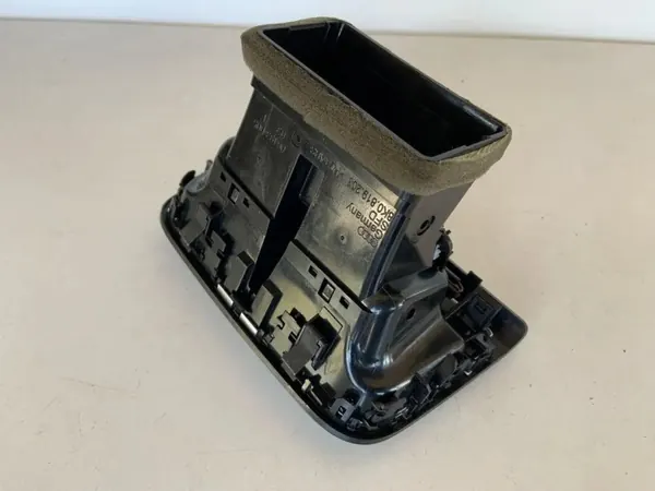 Audi Q5 (8R) Lufteinlass OEM 8K0819203J - Gebraucht image 5