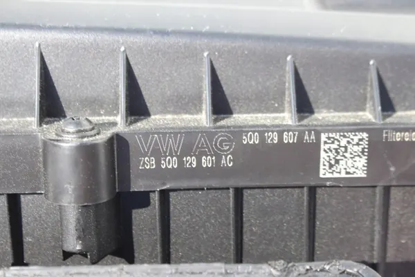 OEM bt-cars-26545 Luftfilter för VW Audi Skoda image 6