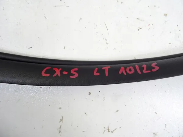 MAZDA CX-5 2.2 D Sello de Puerta Trasera Izquierda 2012-2017 image 3