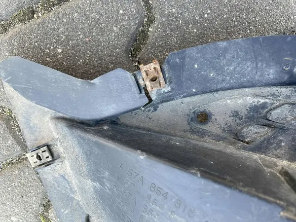 Front Left Wheel Arch Skoda Karoq Lift 57A854815F image 4