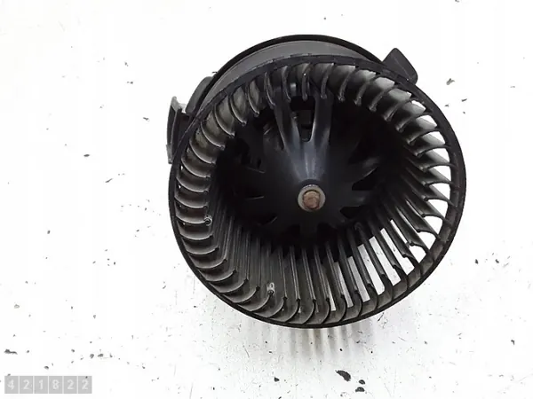 Peugeot 206 värmefläkt OEM 6424501 image 3