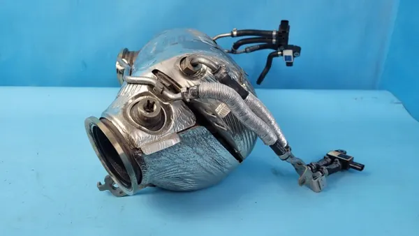 Mercedes W206 C220 2.0 CDI DPF-katalysaattori OEM A6541402003 image 6