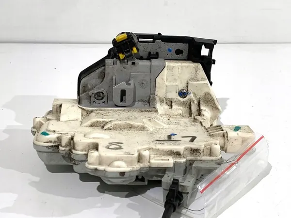 Linke Hintertürschloss SEAT LEON II Hatchback 1P0839015 image 2