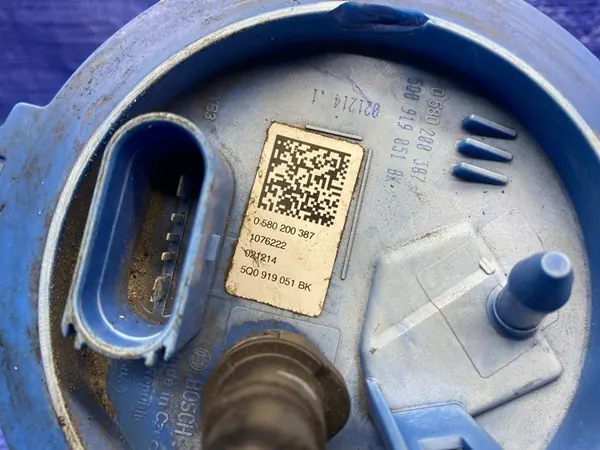 VW AUDI SEAT SKODA BRANDSTOFPOMP 5Q0919051BK image 5