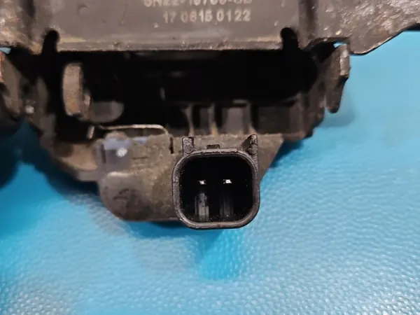 Fecho do capô OEM 5H22-16700-CB para Jaguar XE X760 image 6